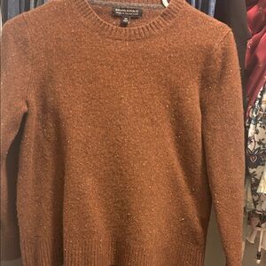 Banana Republic Women's Rust Crewneck Sweater